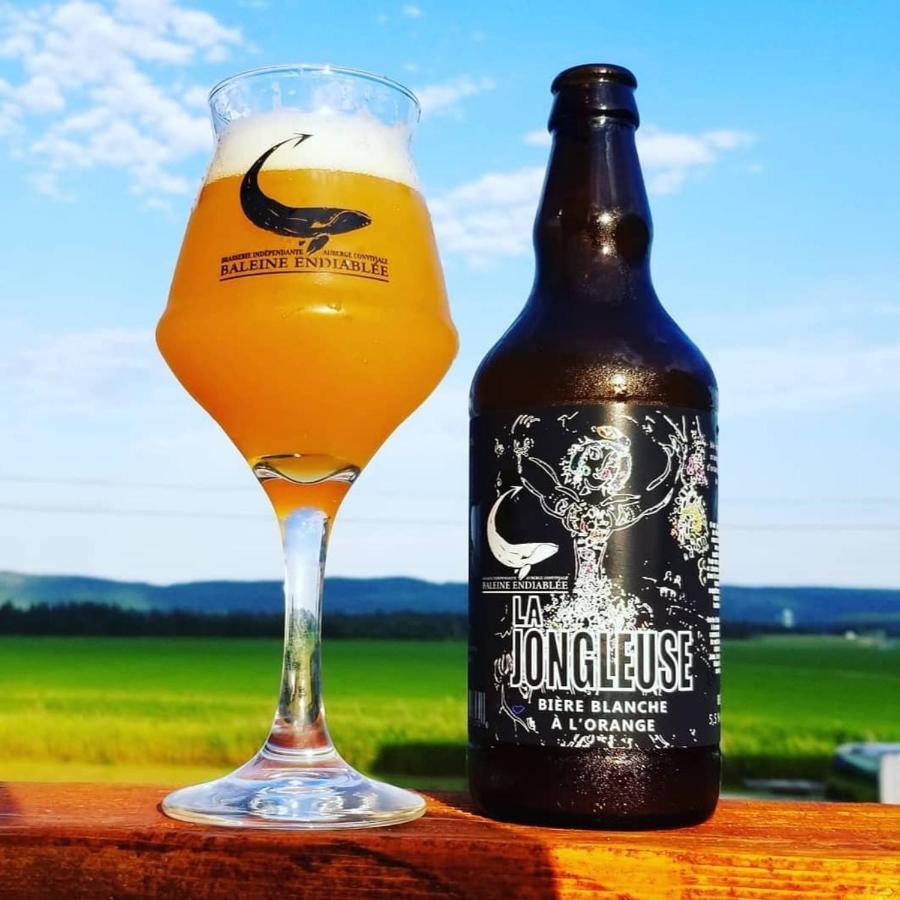 La Baleine Endiablee Microbrasserie Riviere-Ouelle Bagian luar foto